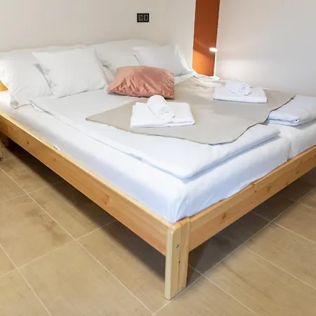 Tengercsillag Vendeghaz Apartament