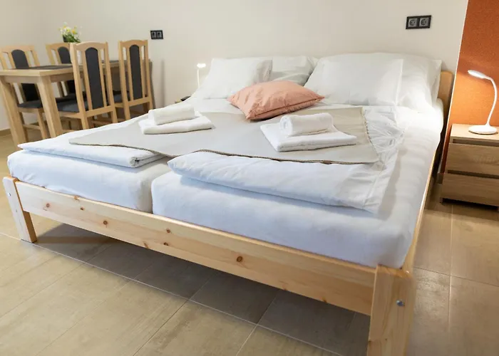 Tengercsillag Vendeghaz Apartment Alsoors